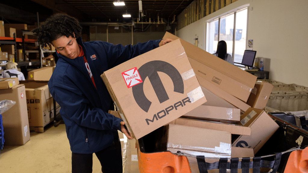 shipping-mopar-fragile-box